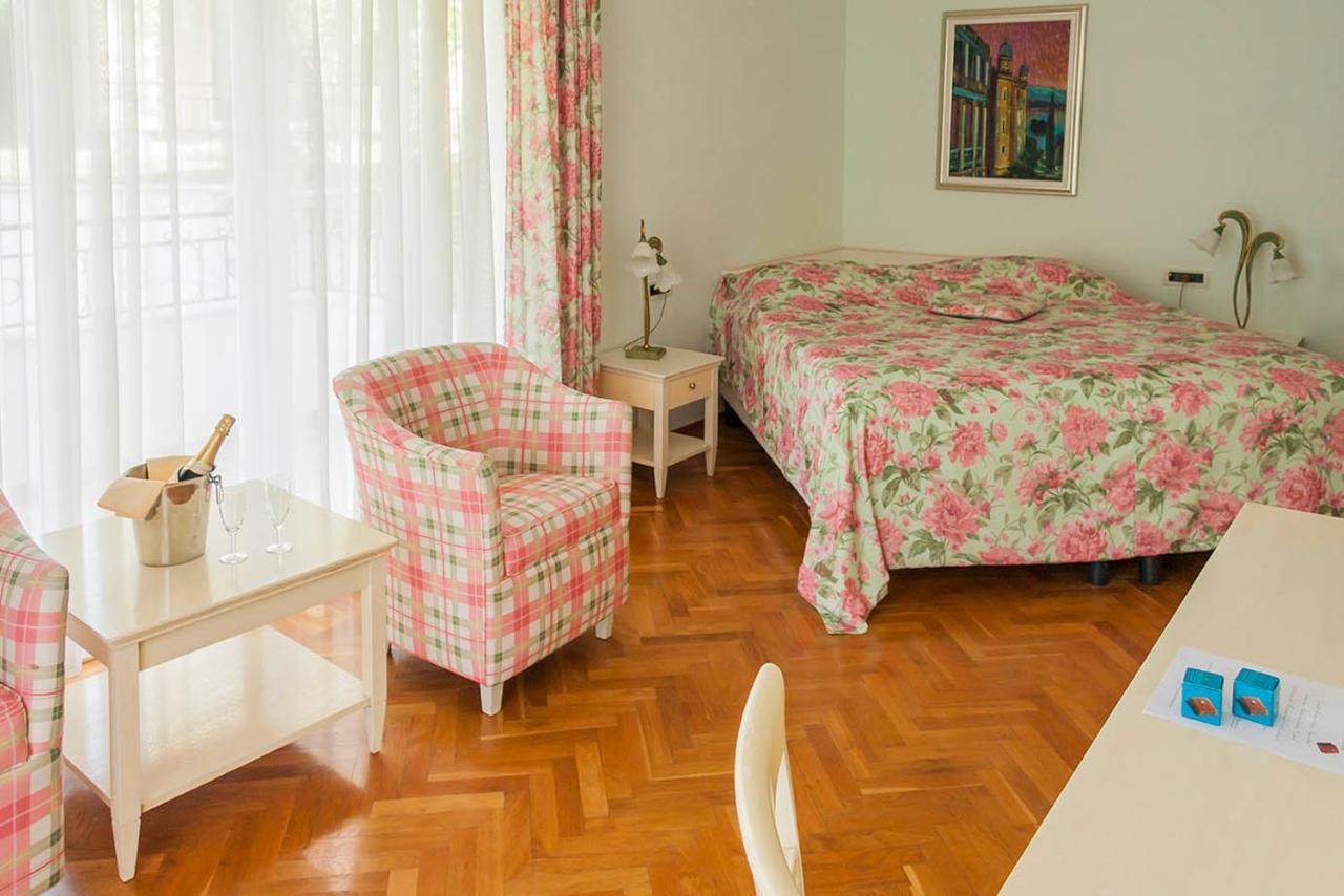 Hotel Miramar Опатия Екстериор снимка